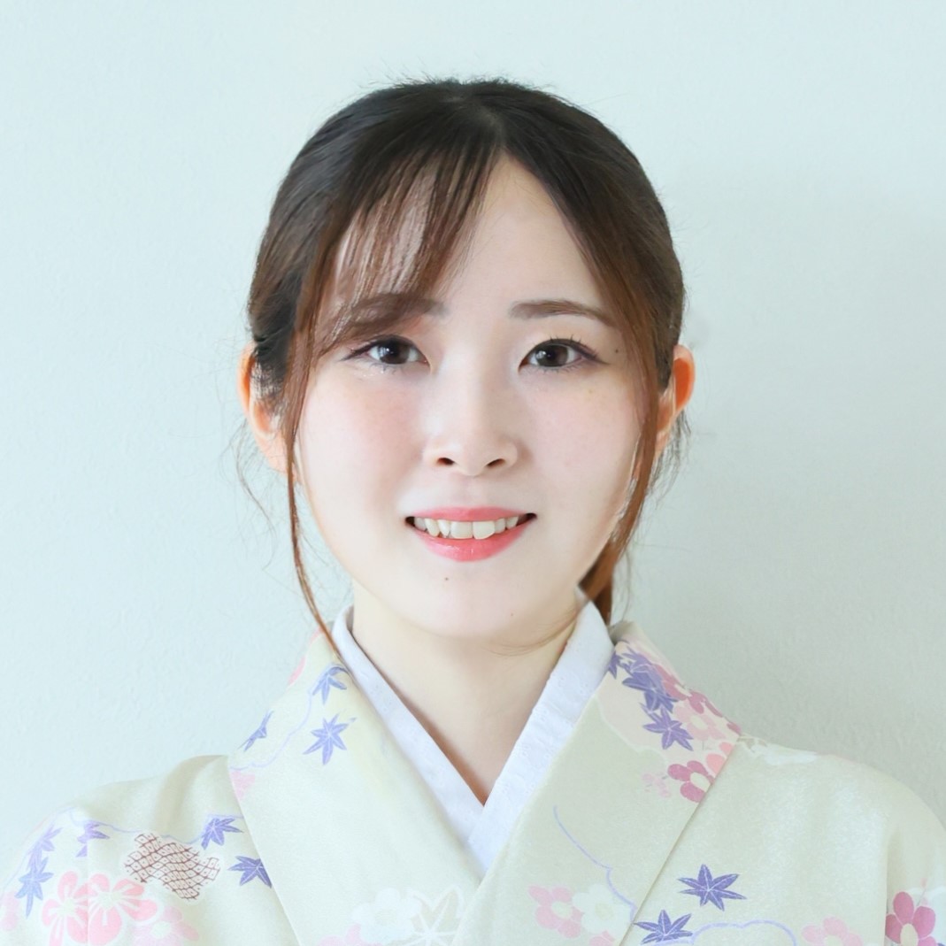 競技 かるた クイーン